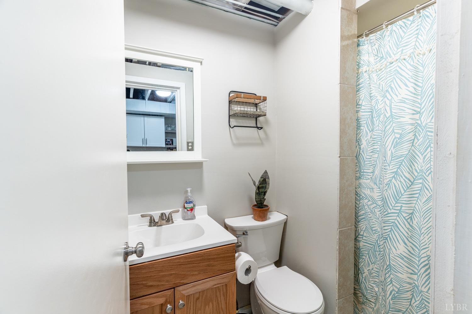 2019 Indian Hill Rd Road