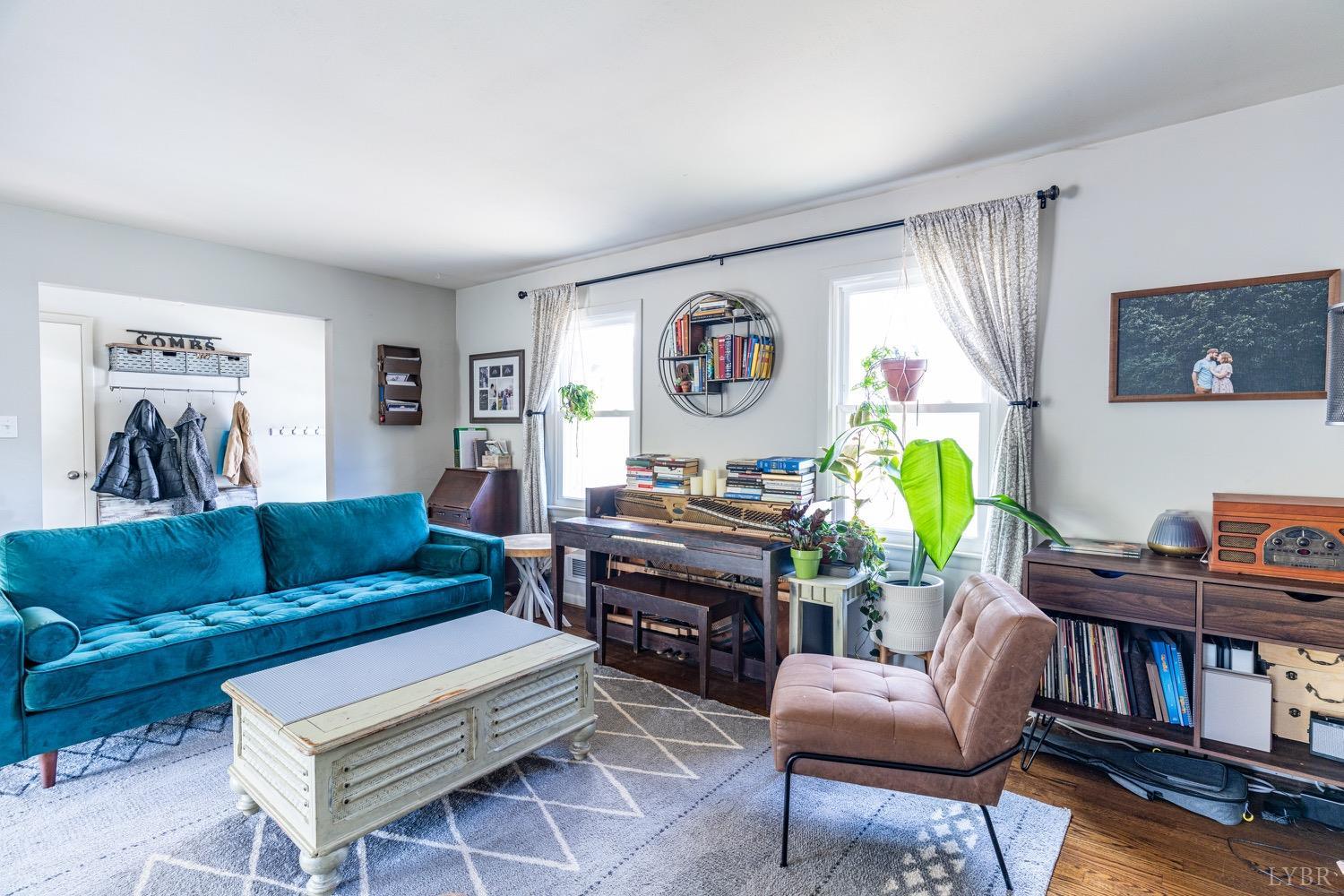 2019 Indian Hill Rd Road