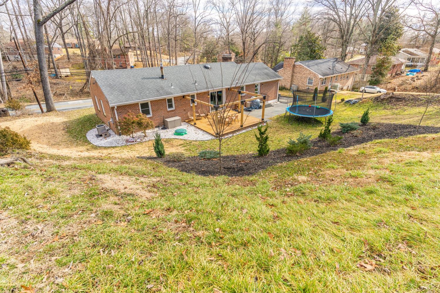 2019 Indian Hill Rd Road