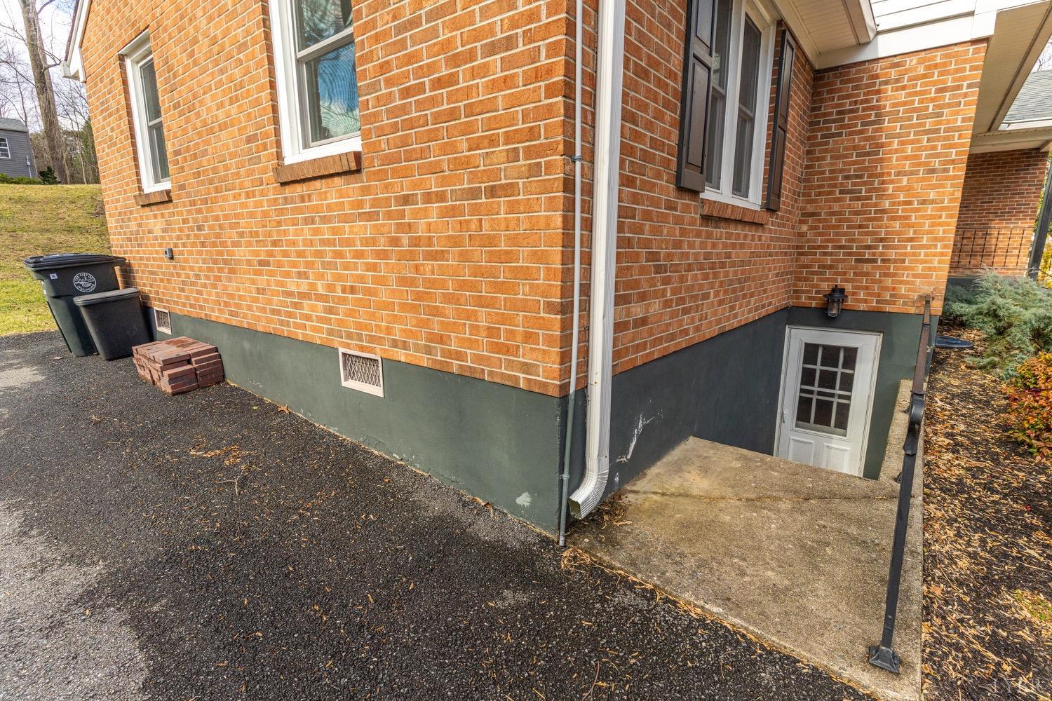 2019 Indian Hill Rd Road