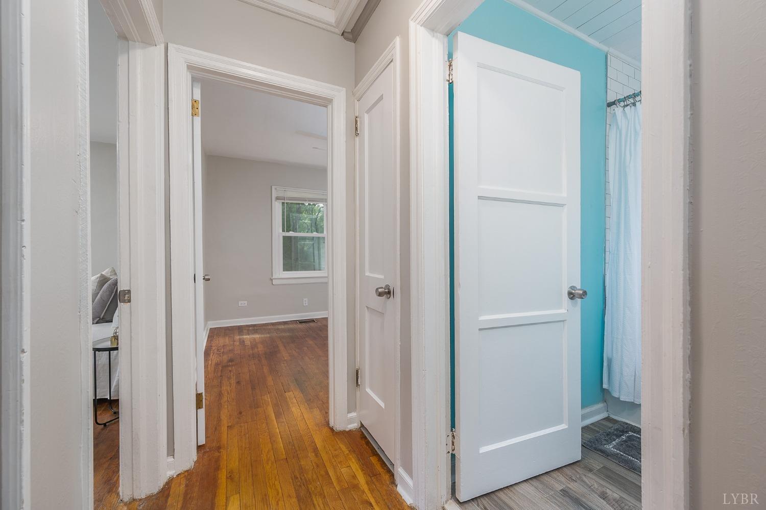 1229 Stratford Road