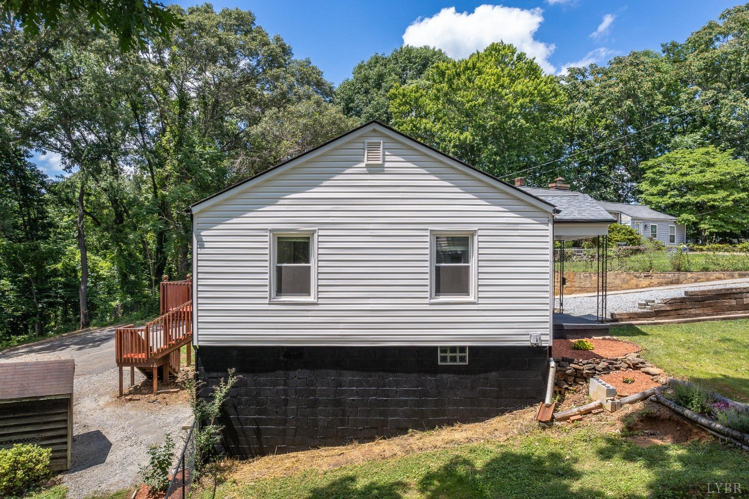 1229 Stratford Road