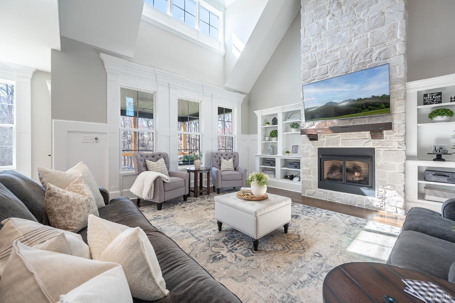 801 Leander Drive