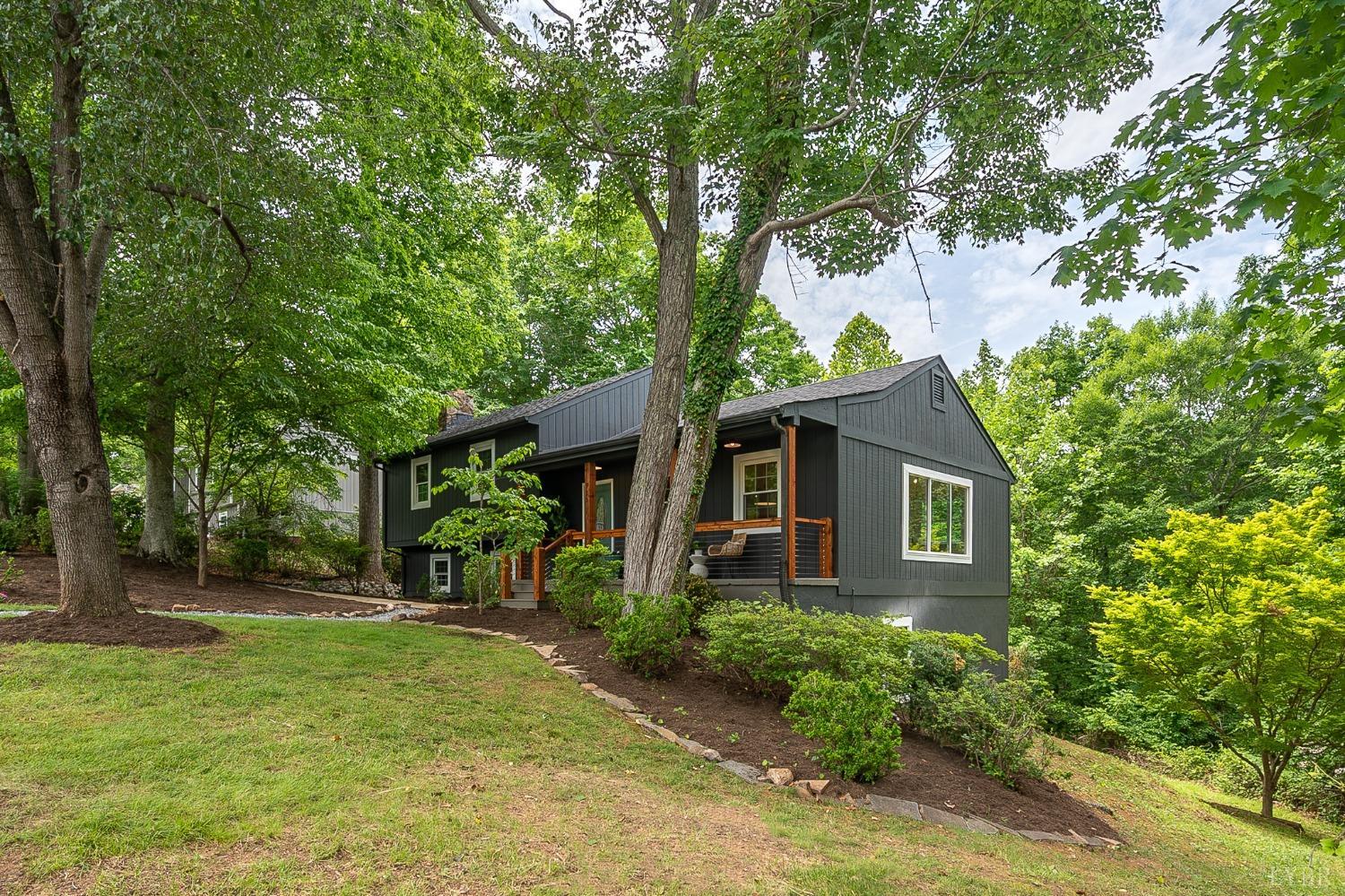 915 Rothowood Road