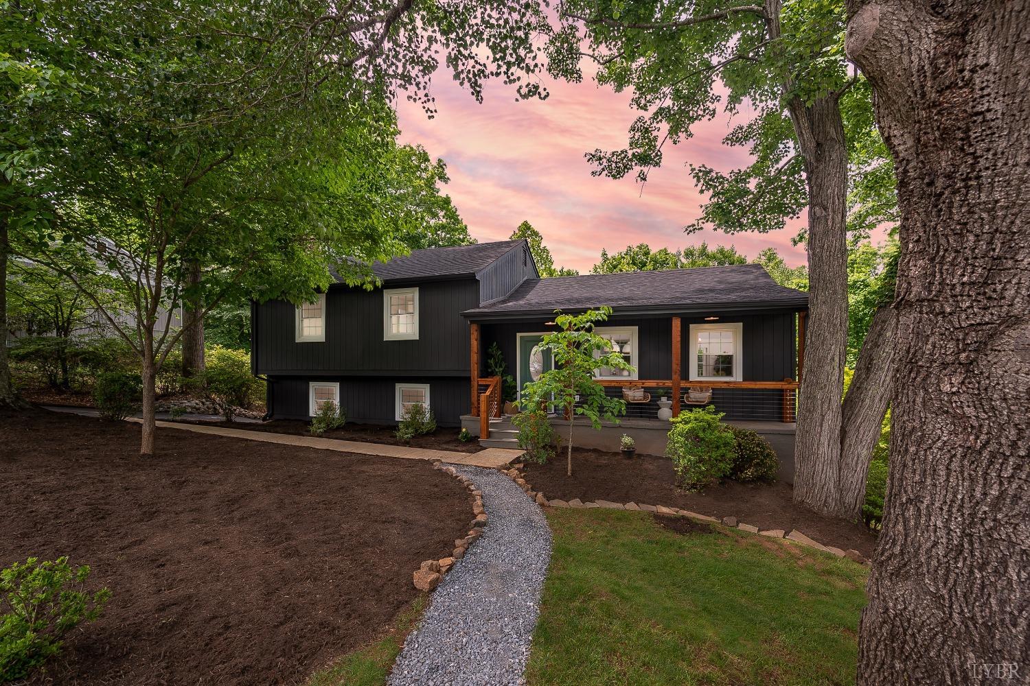 915 Rothowood Road