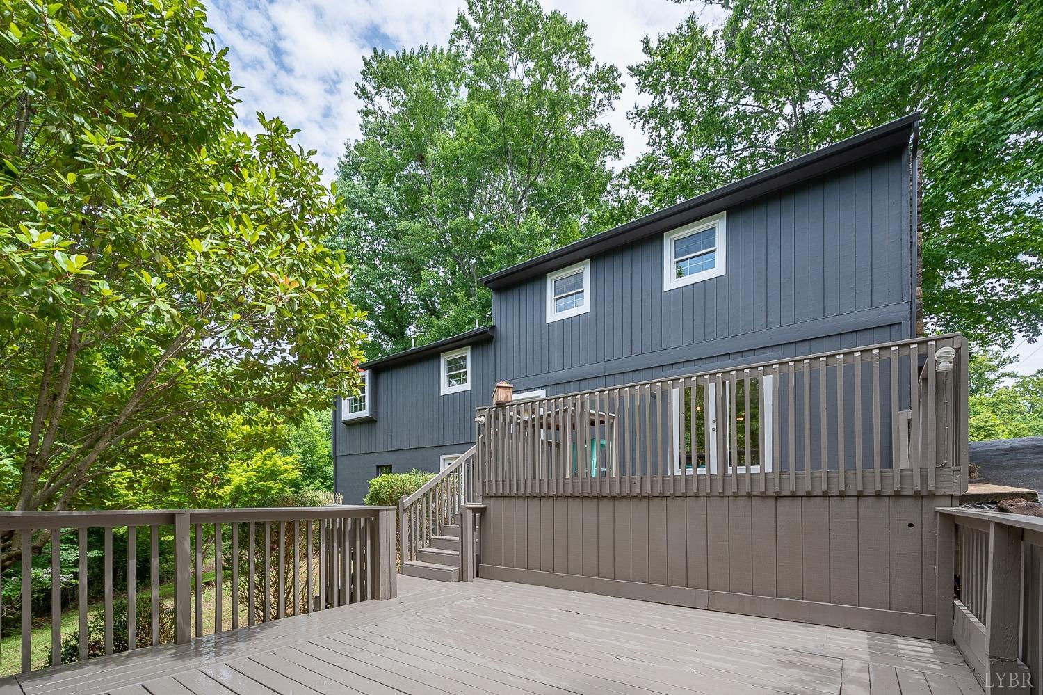 915 Rothowood Road