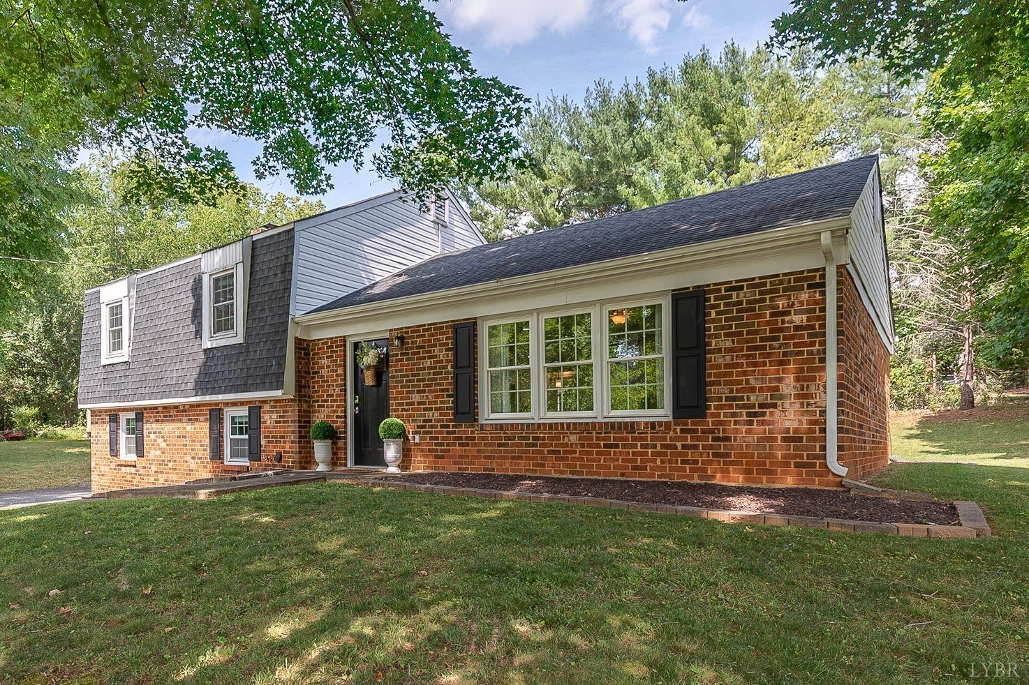 1706 Danbury Drive