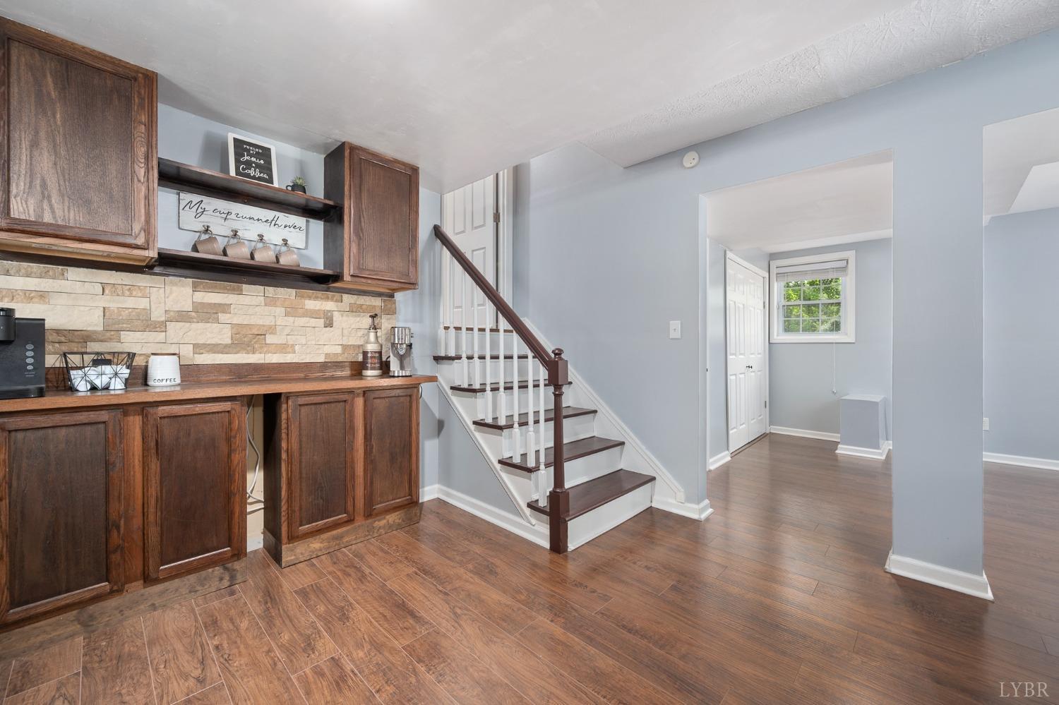 1706 Danbury Drive