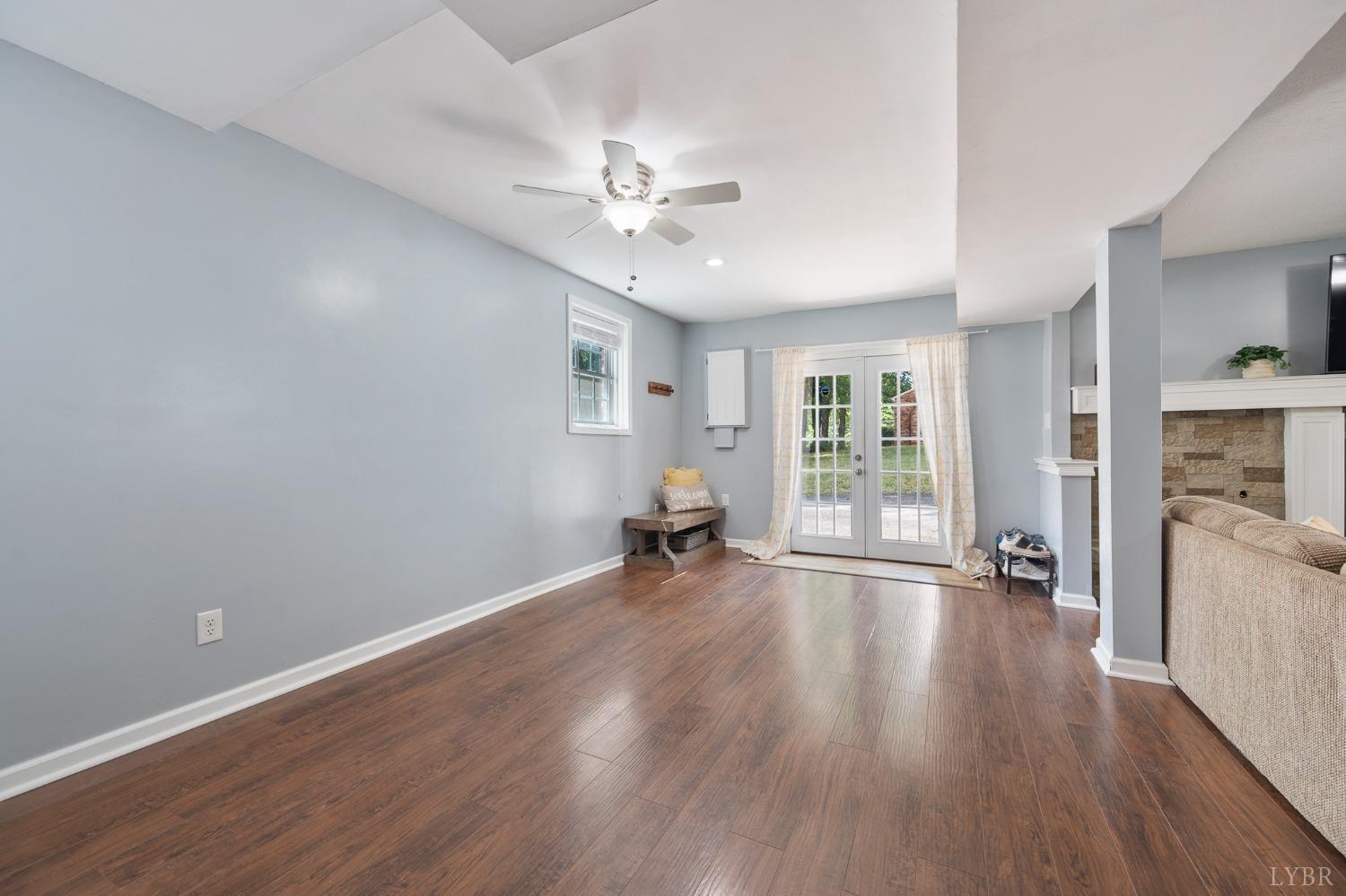 1706 Danbury Drive