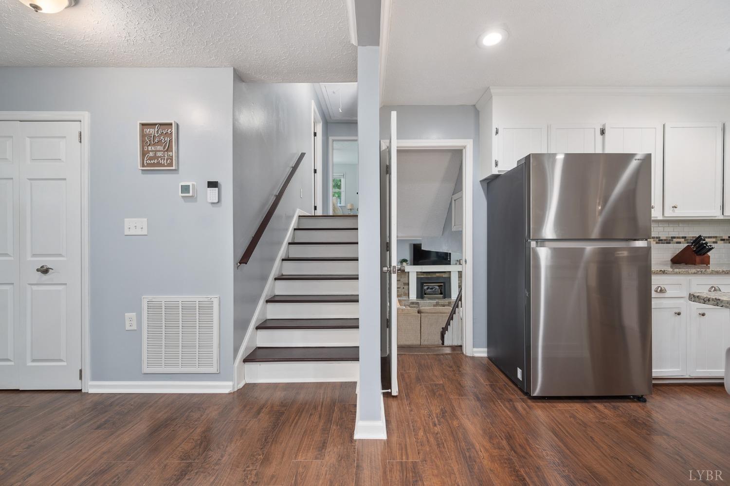 1706 Danbury Drive