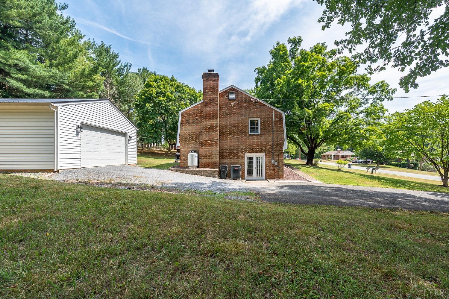 1706 Danbury Drive