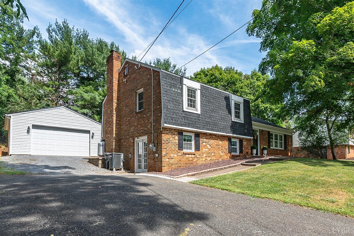 1706 Danbury Drive