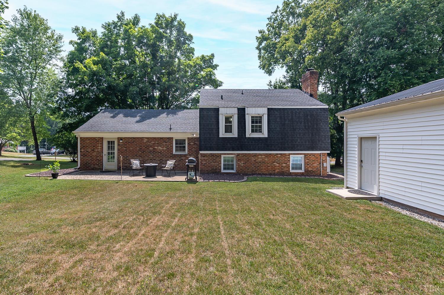 1706 Danbury Drive