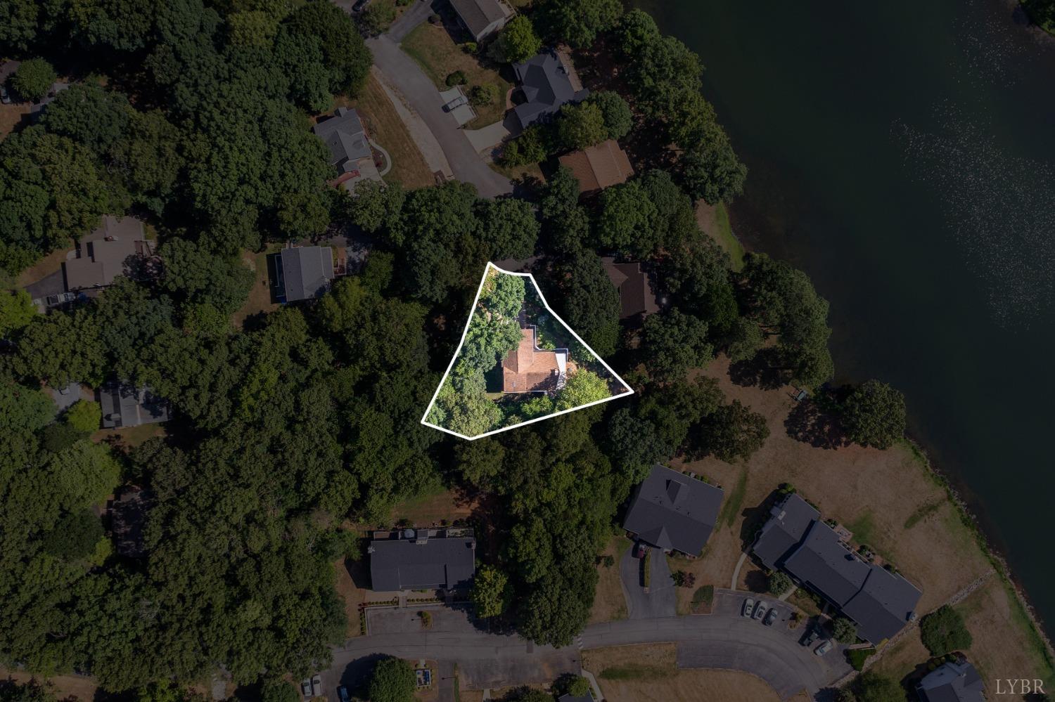 107 Waterview Circle