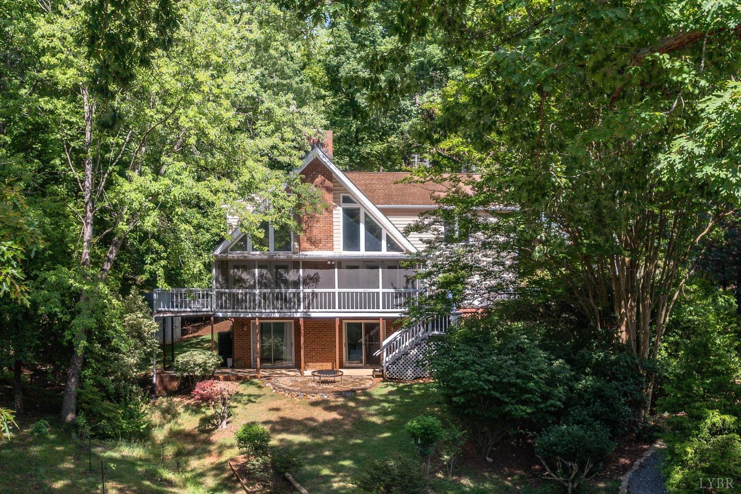 107 Waterview Circle