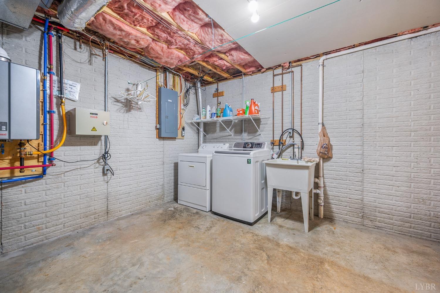 107 Waterview Circle