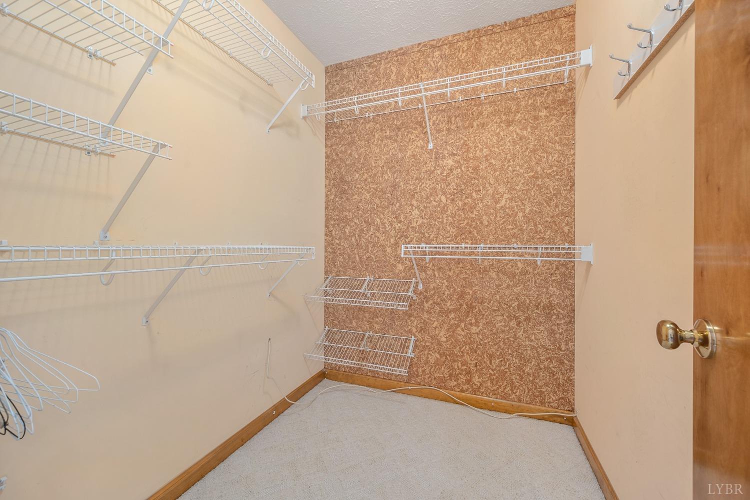 107 Waterview Circle