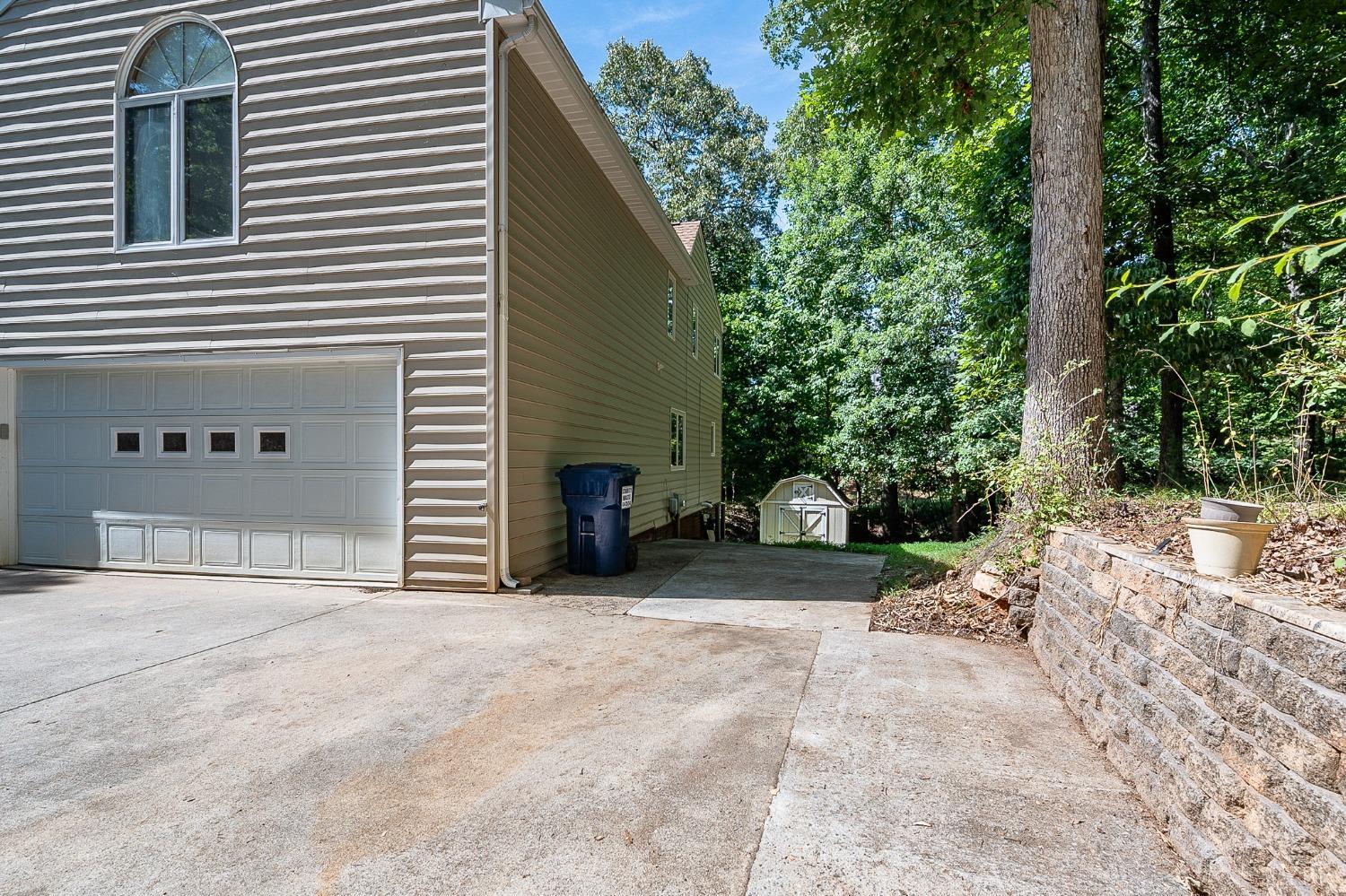 107 Waterview Circle