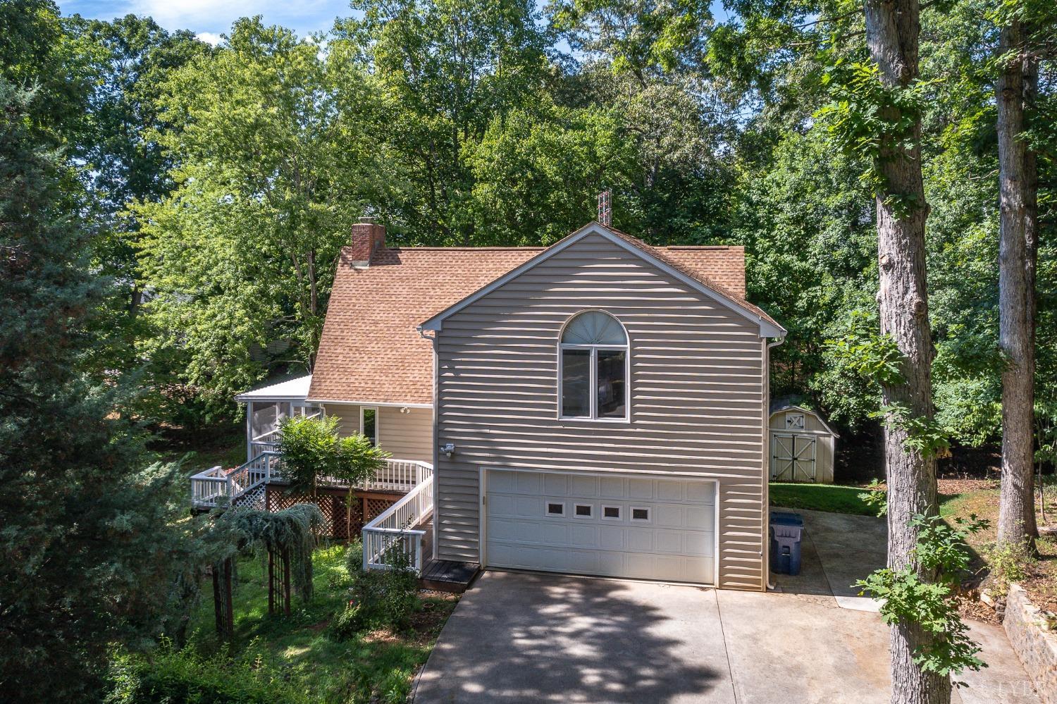 107 Waterview Circle