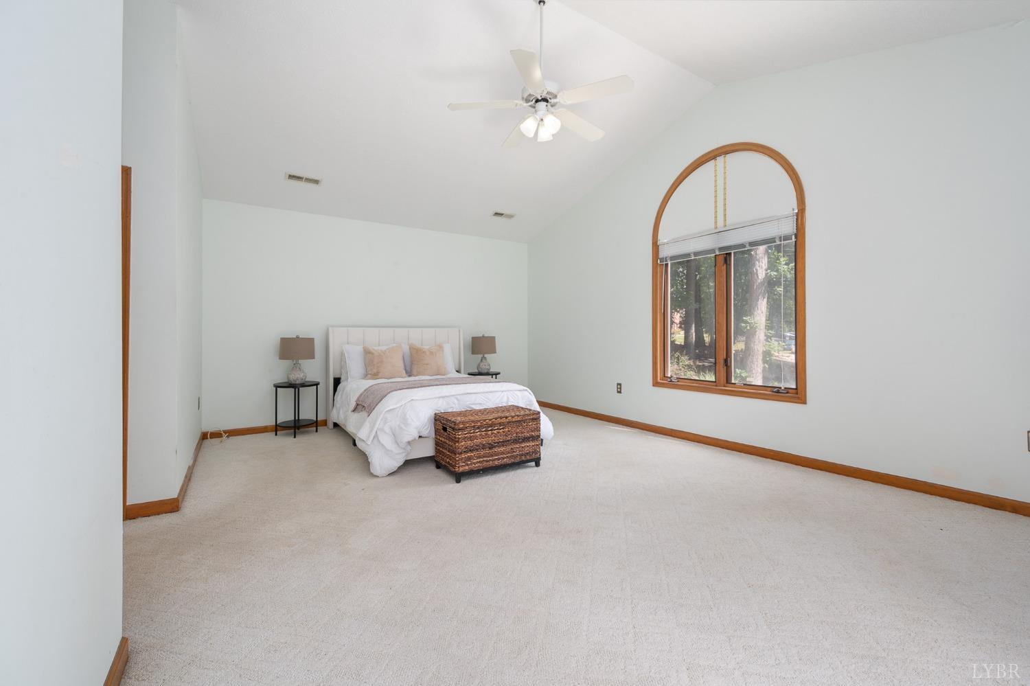 107 Waterview Circle