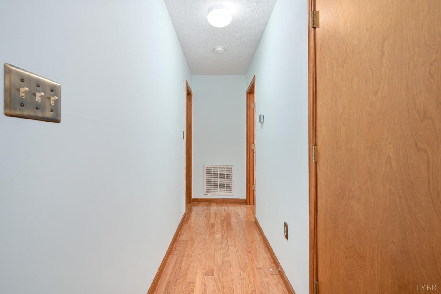 107 Waterview Circle