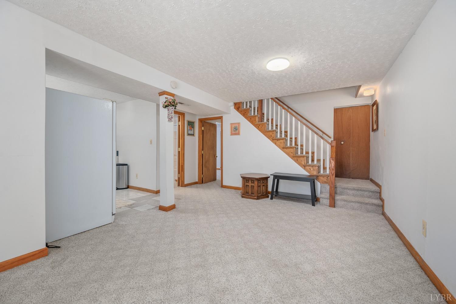 107 Waterview Circle