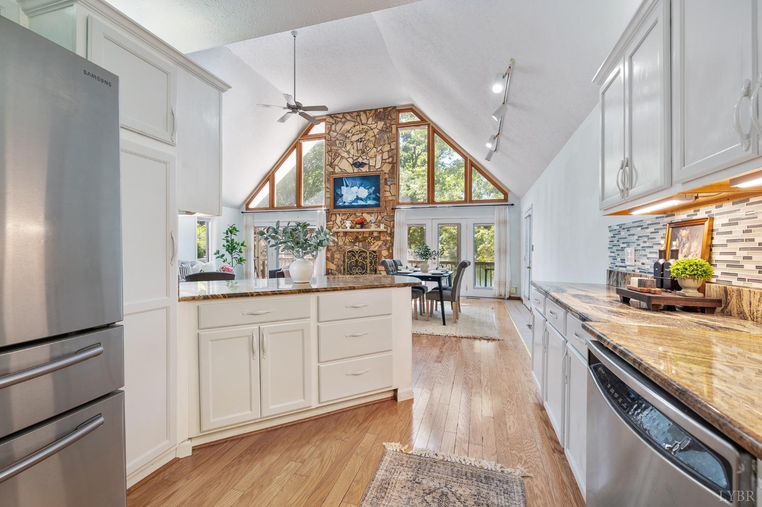 107 Waterview Circle