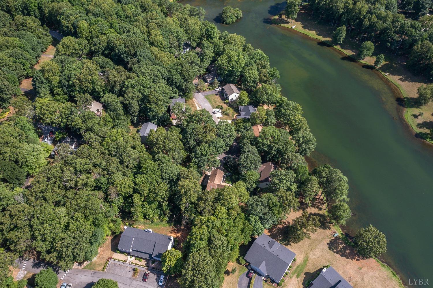 107 Waterview Circle