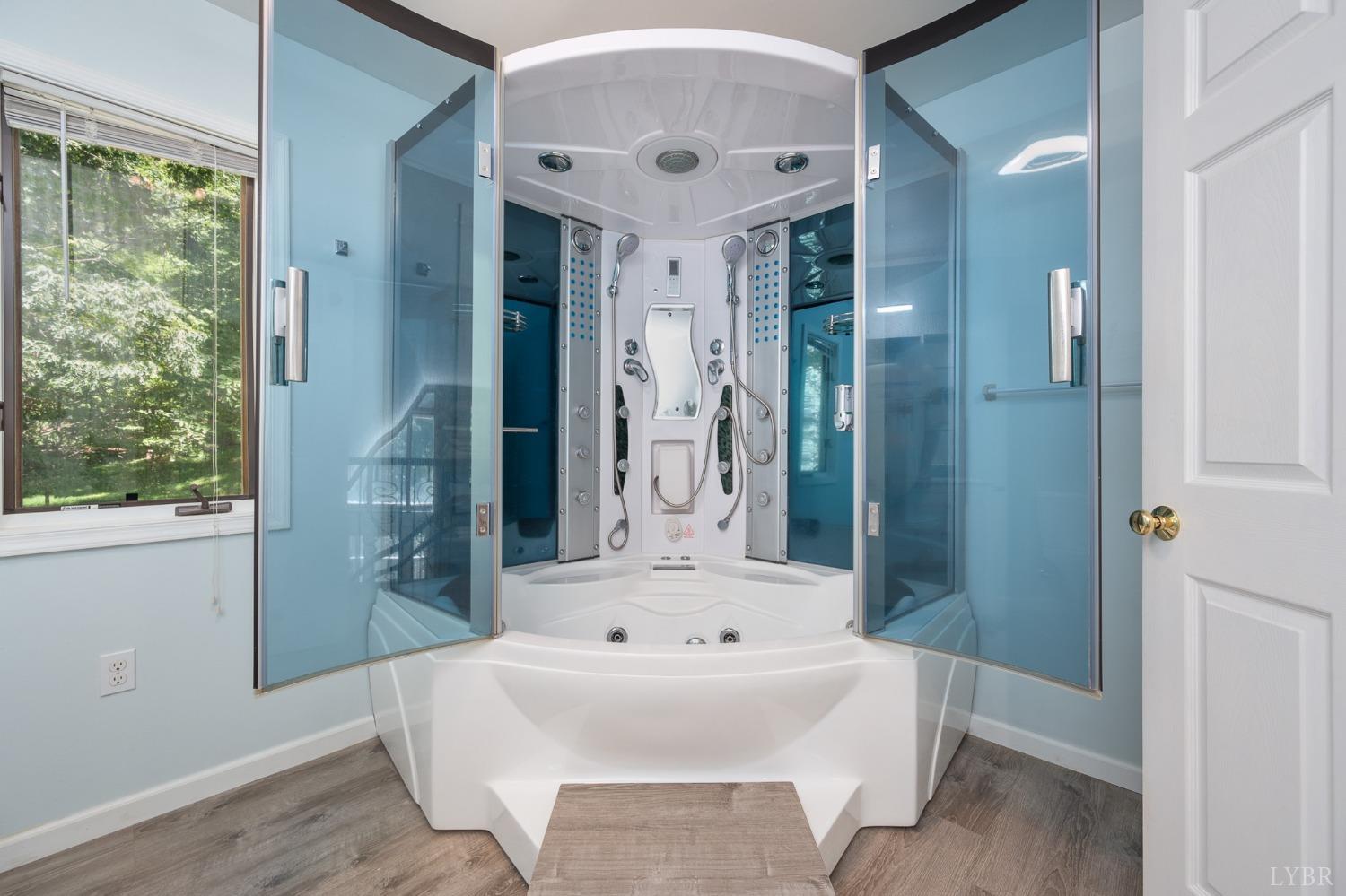 107 Waterview Circle