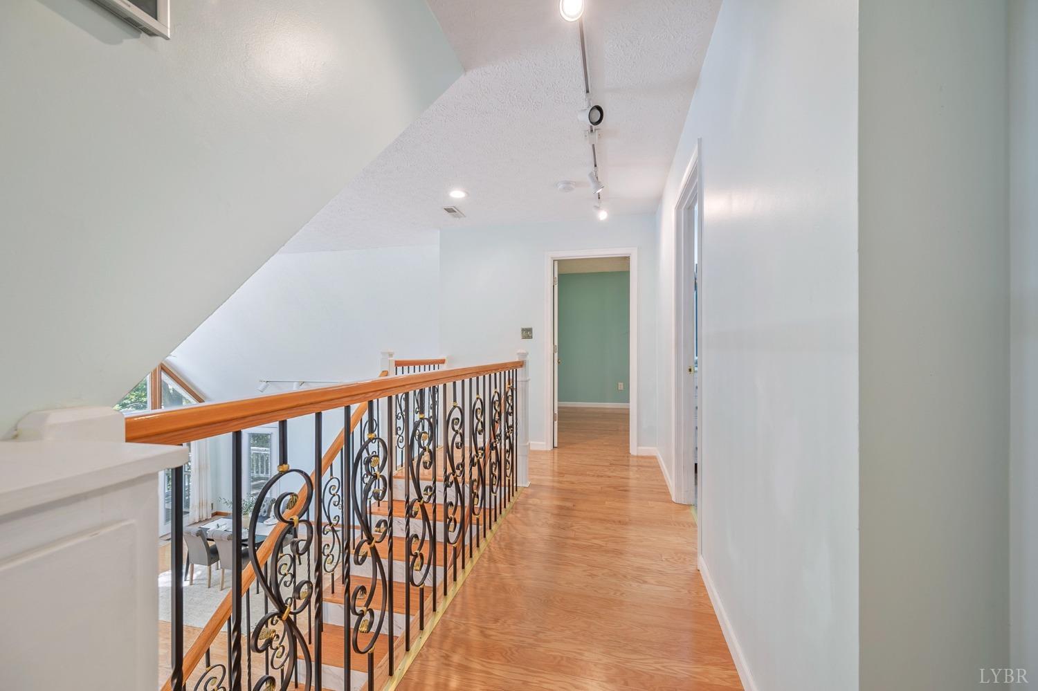 107 Waterview Circle