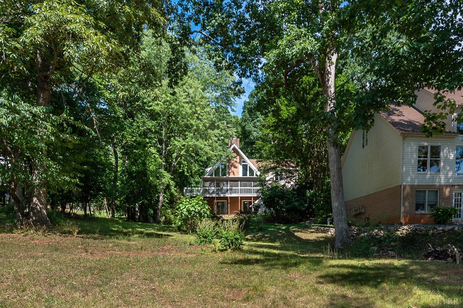 107 Waterview Circle