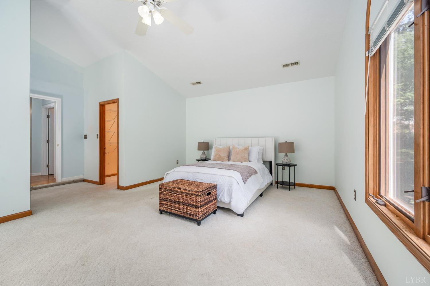 107 Waterview Circle