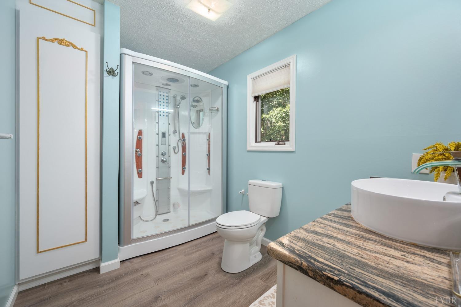 107 Waterview Circle