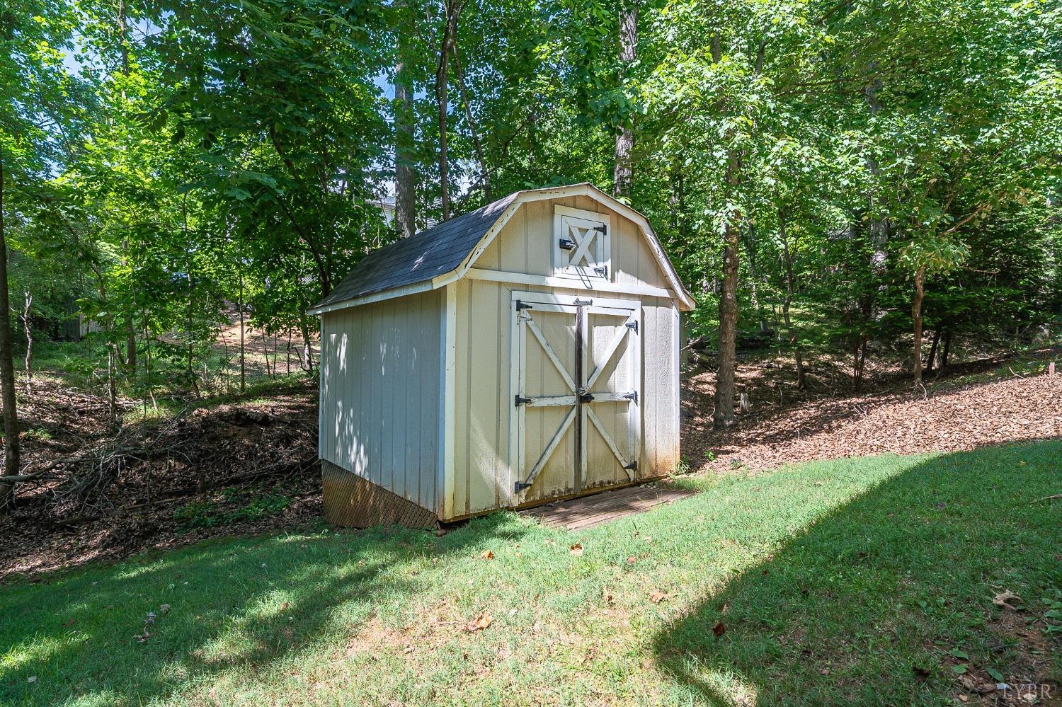 107 Waterview Circle