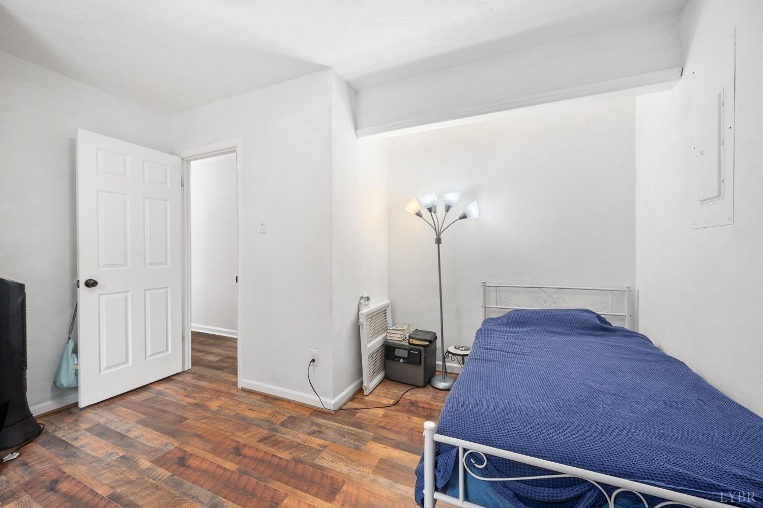 2087 Camp Hydaway Road