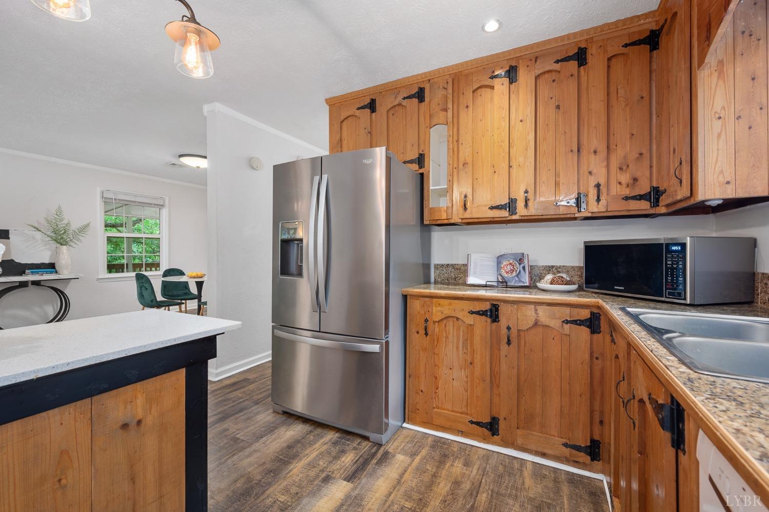 2087 Camp Hydaway Road