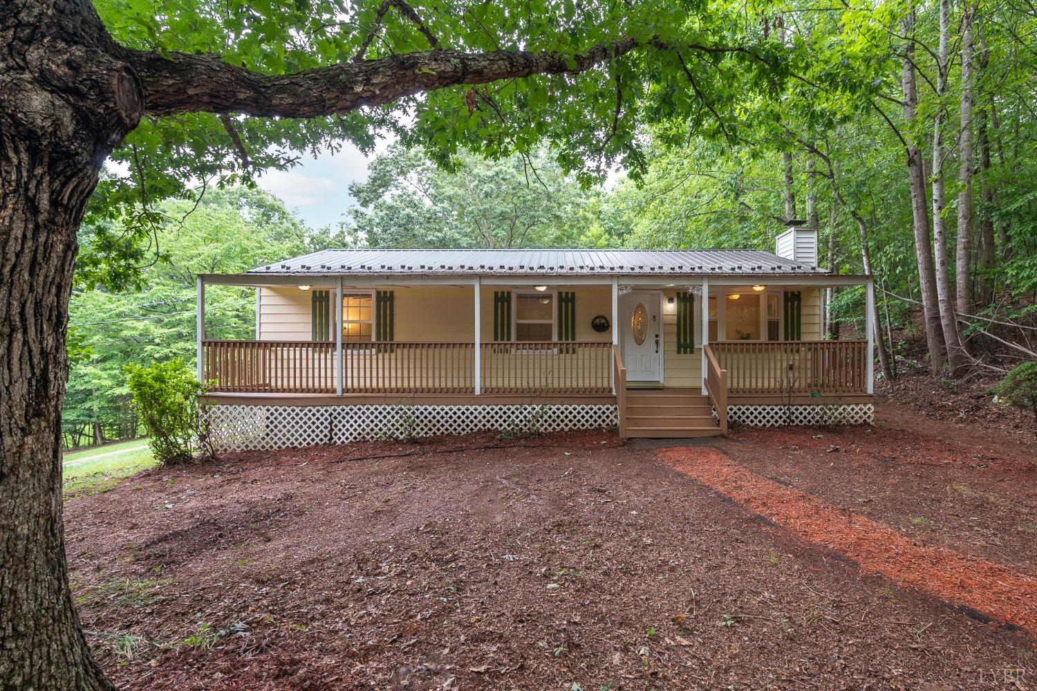 2087 Camp Hydaway Road