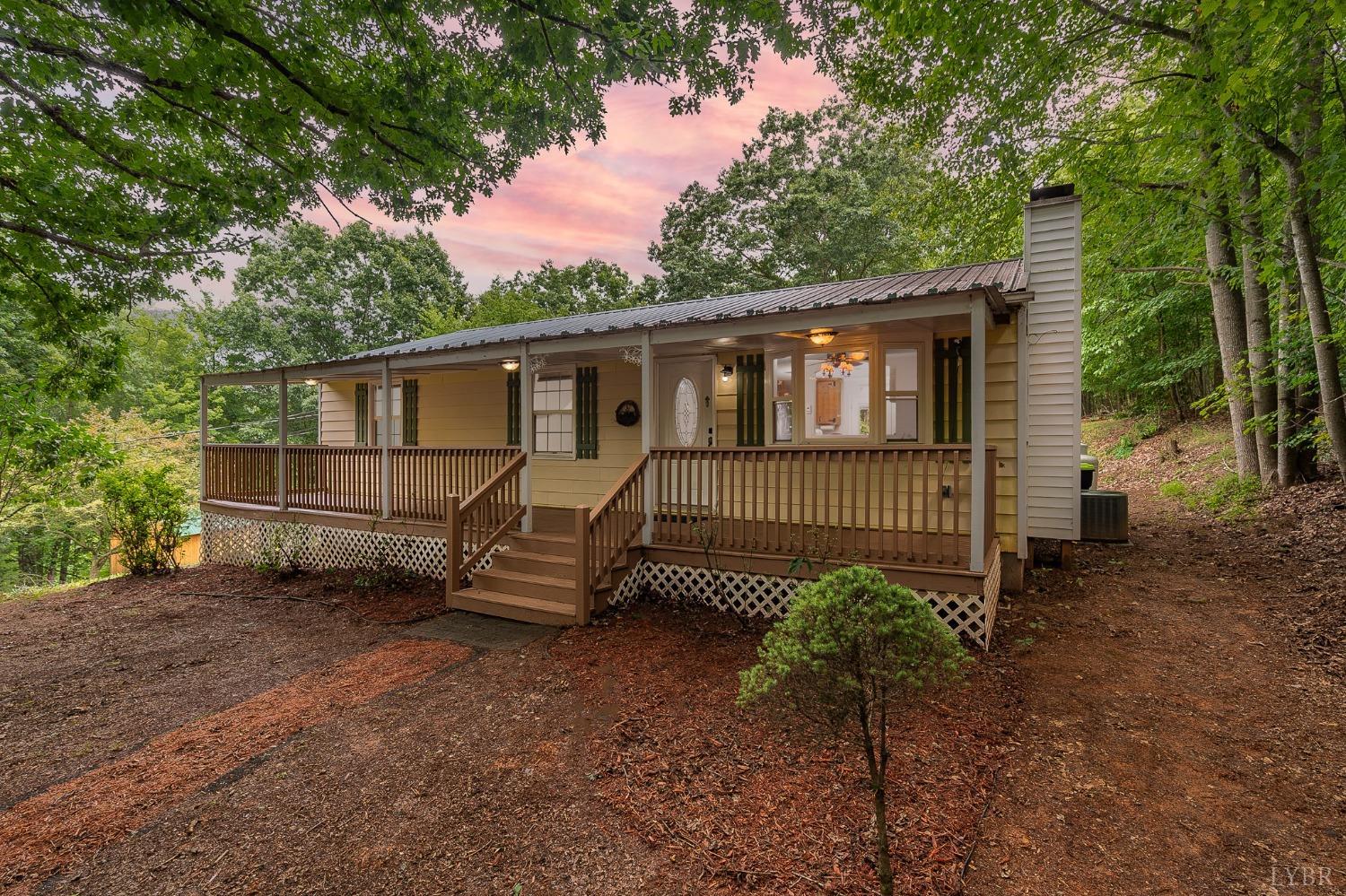 2087 Camp Hydaway Road