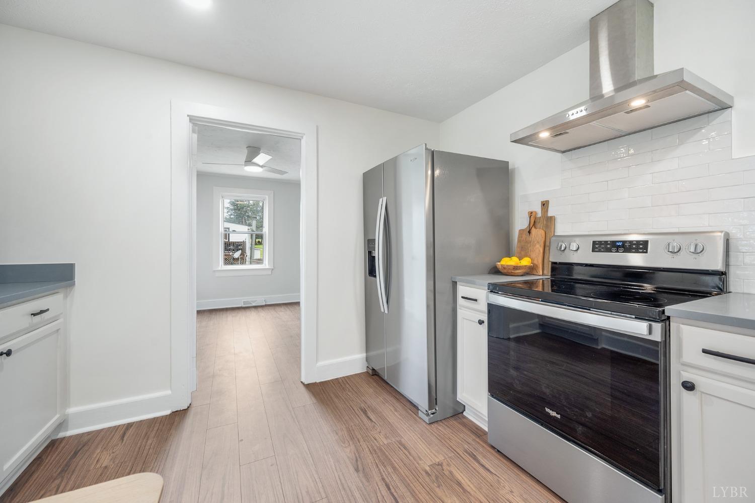 2338 Railview Road