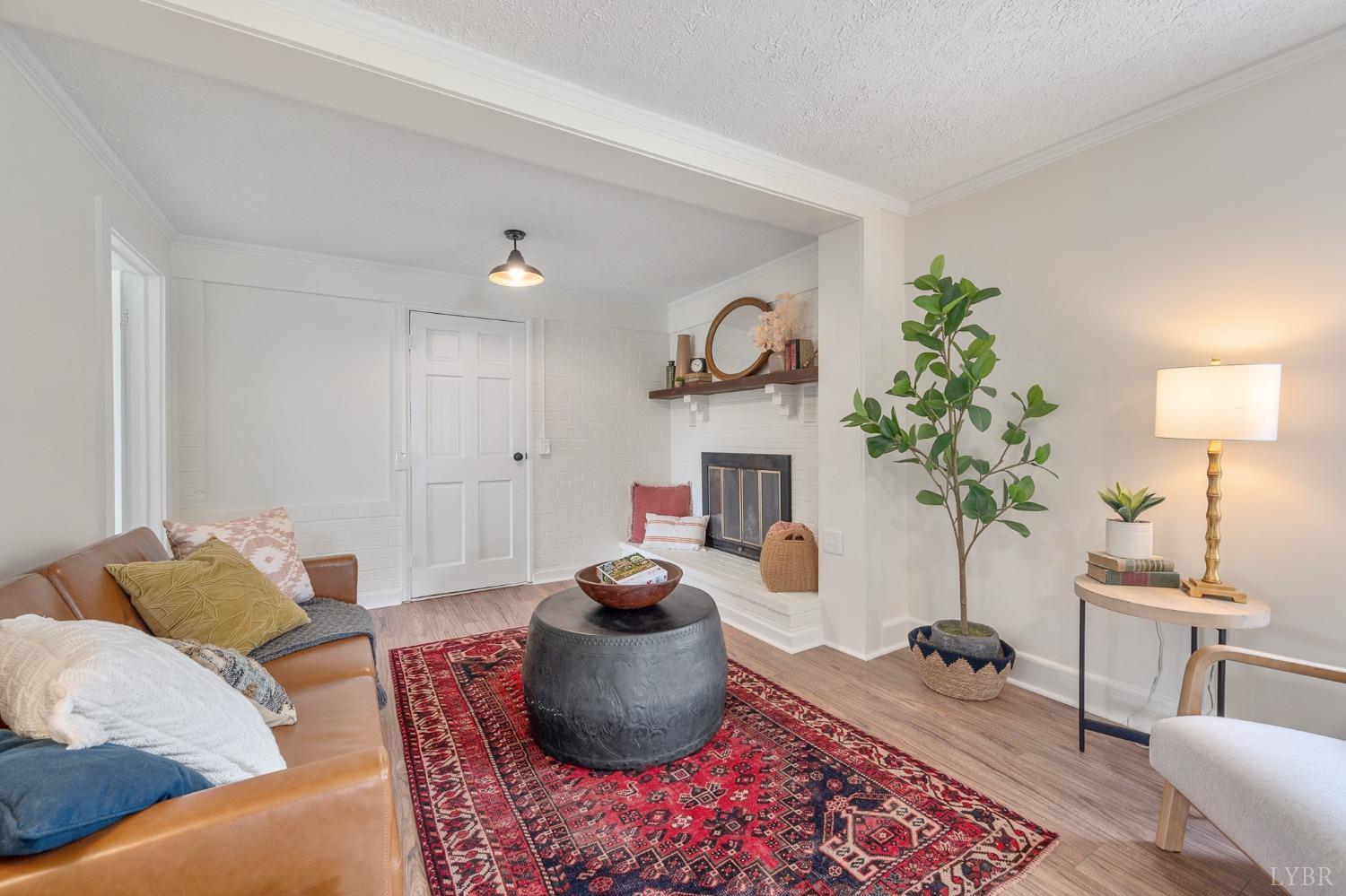 2338 Railview Road