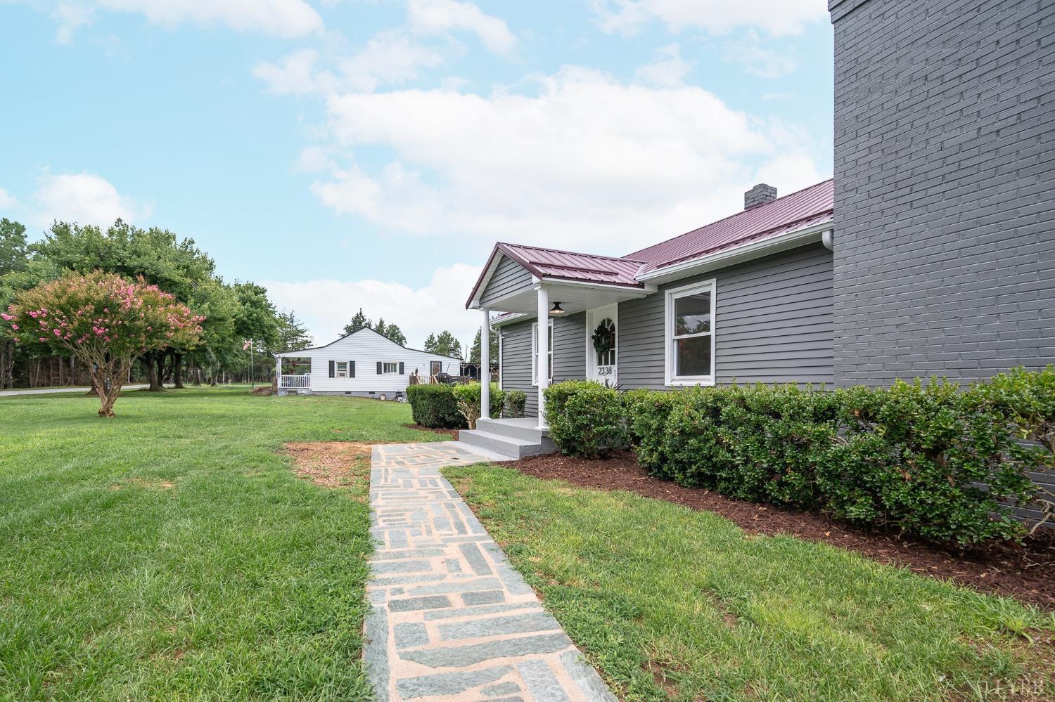 2338 Railview Road