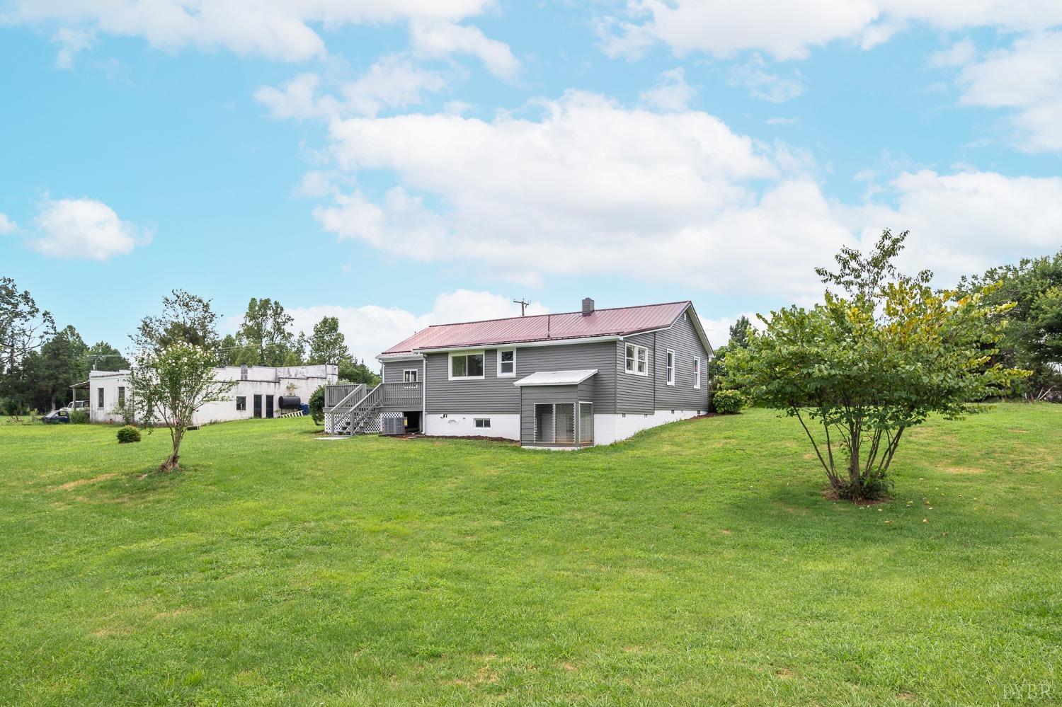 2338 Railview Road