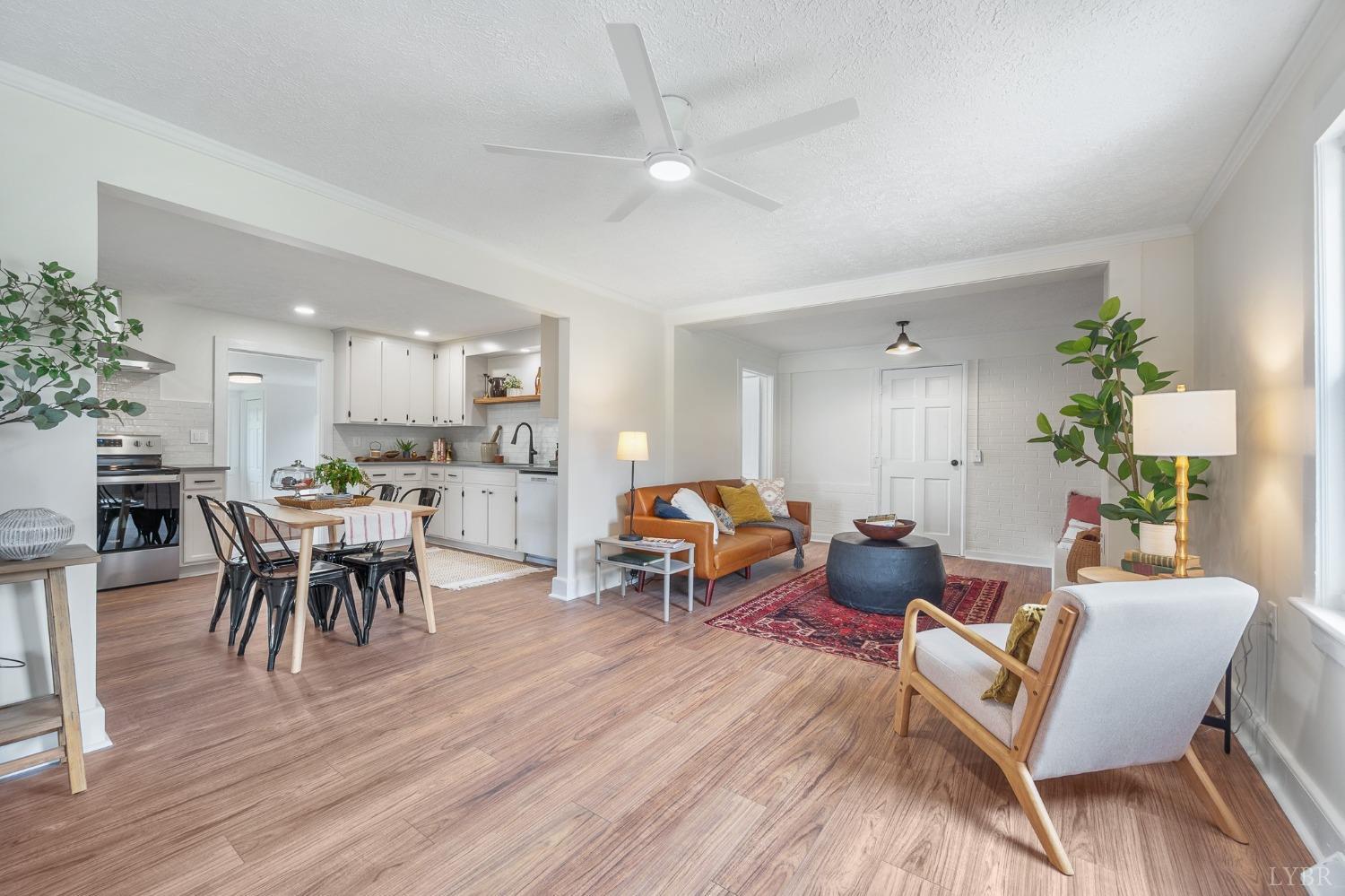 2338 Railview Road