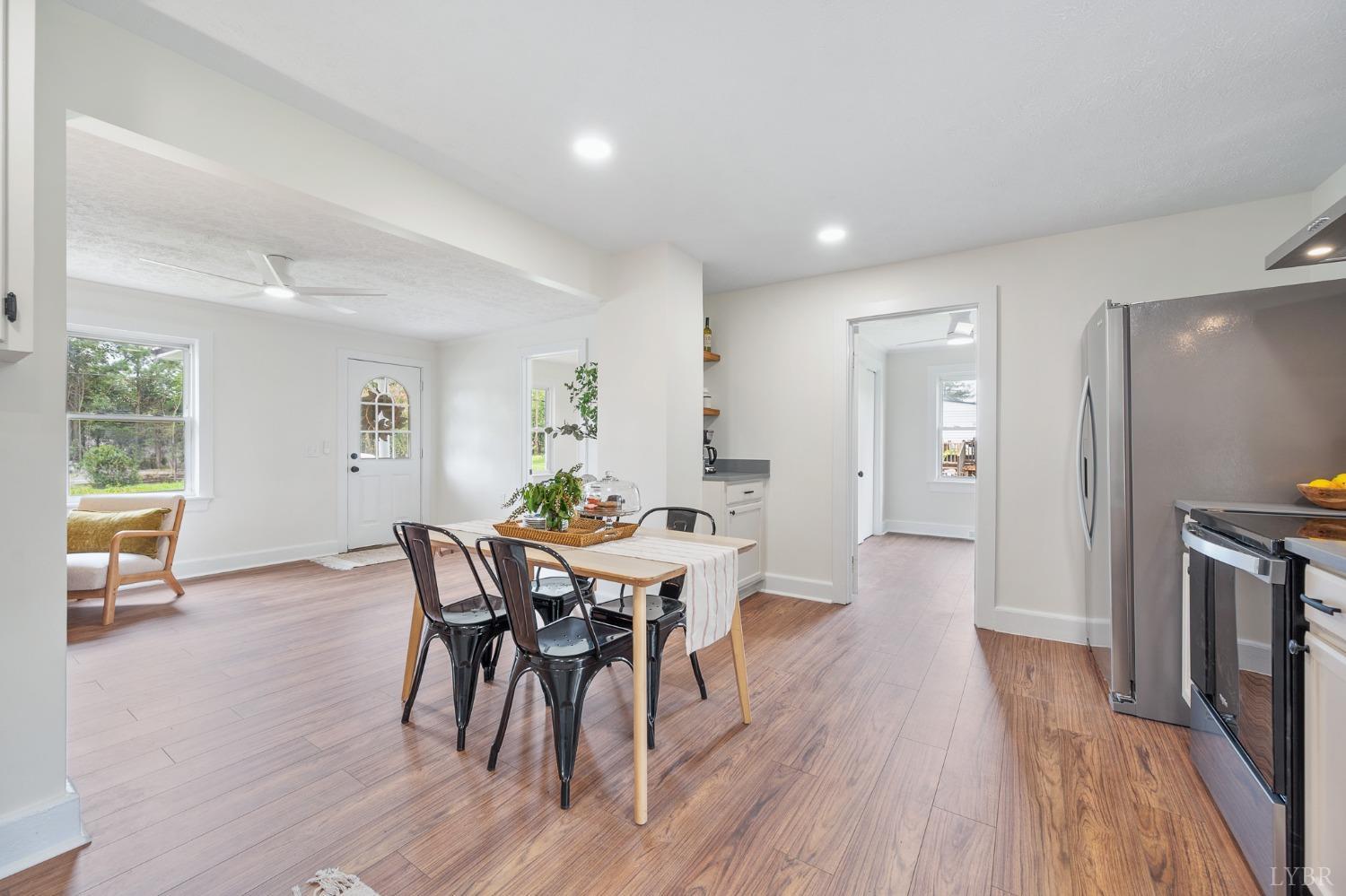 2338 Railview Road