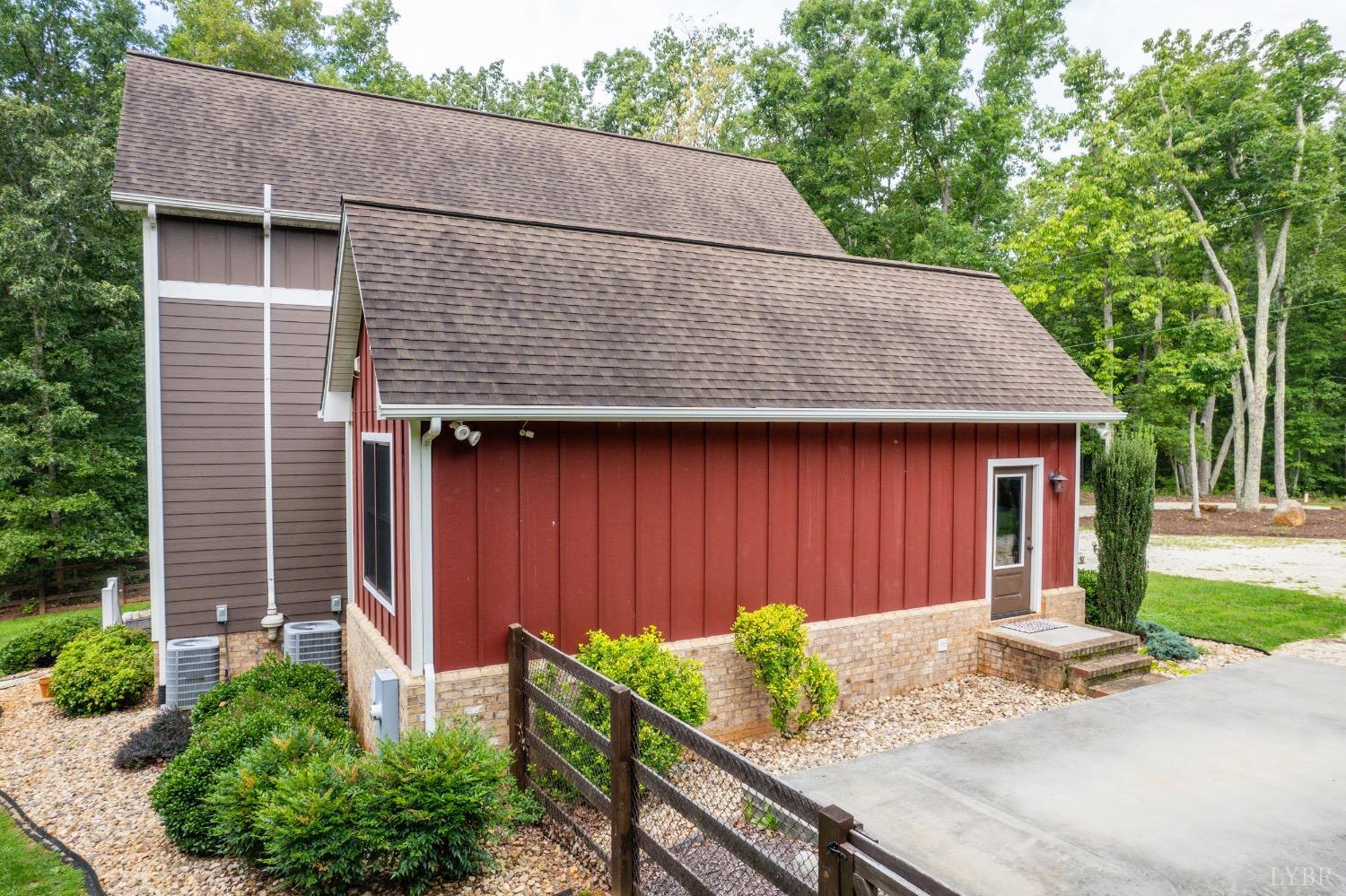 2842 Chilton Rd.