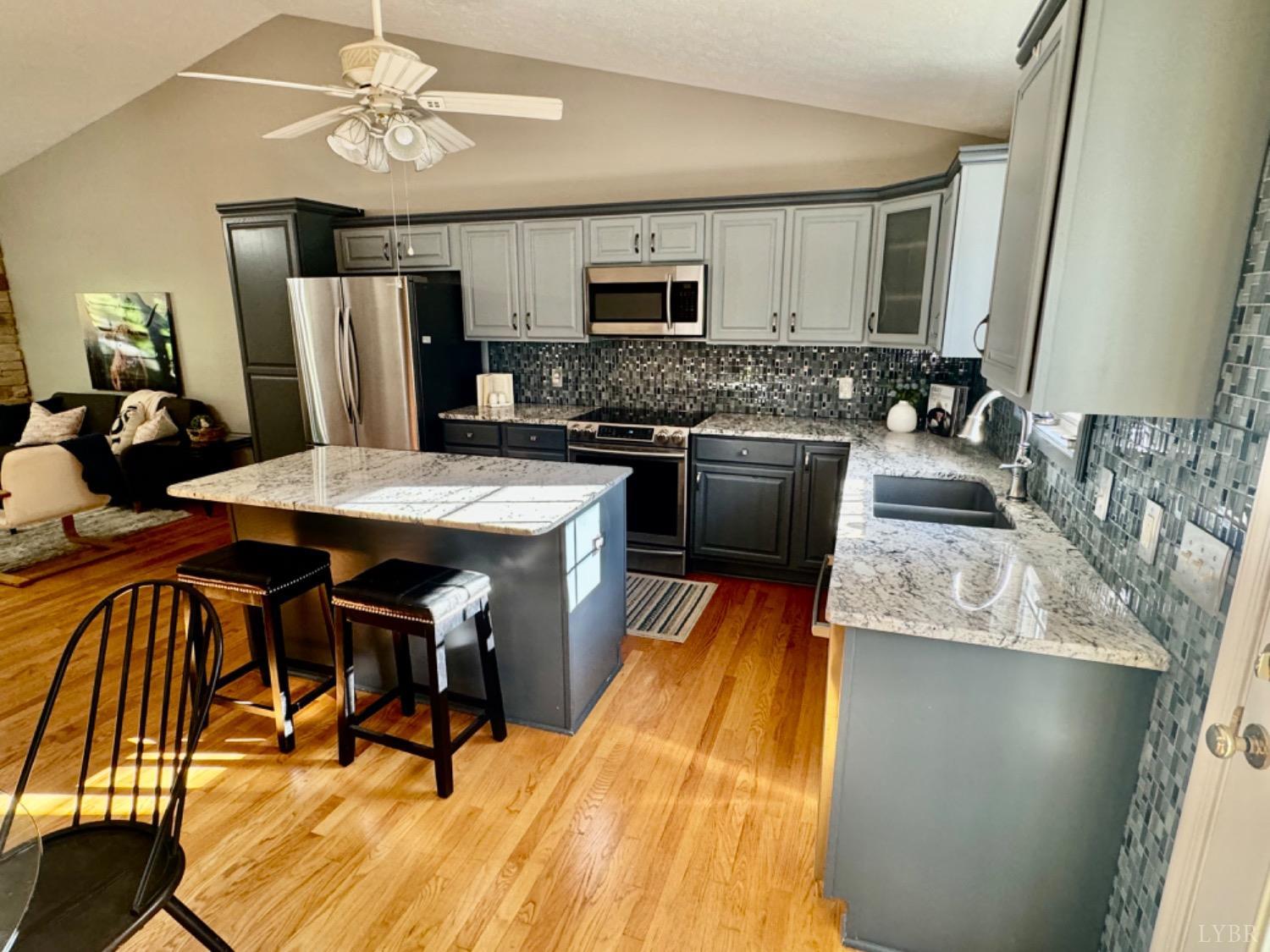 1378 Greenhouse Road