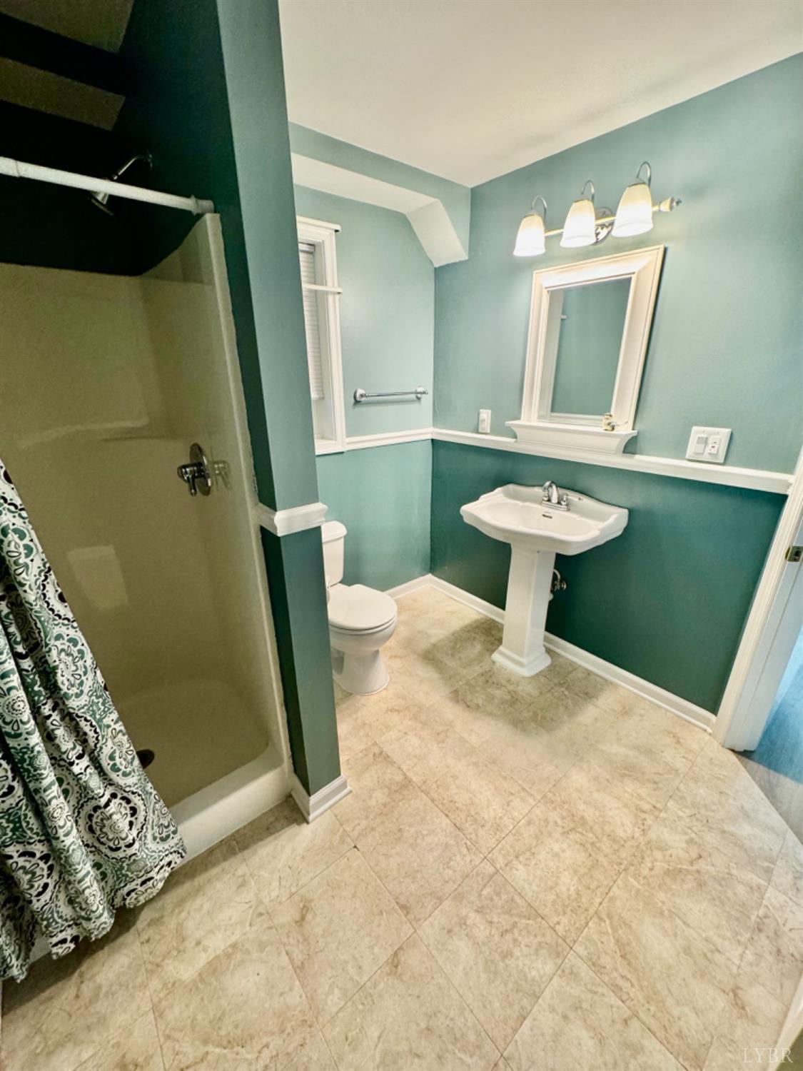 1378 Greenhouse Road