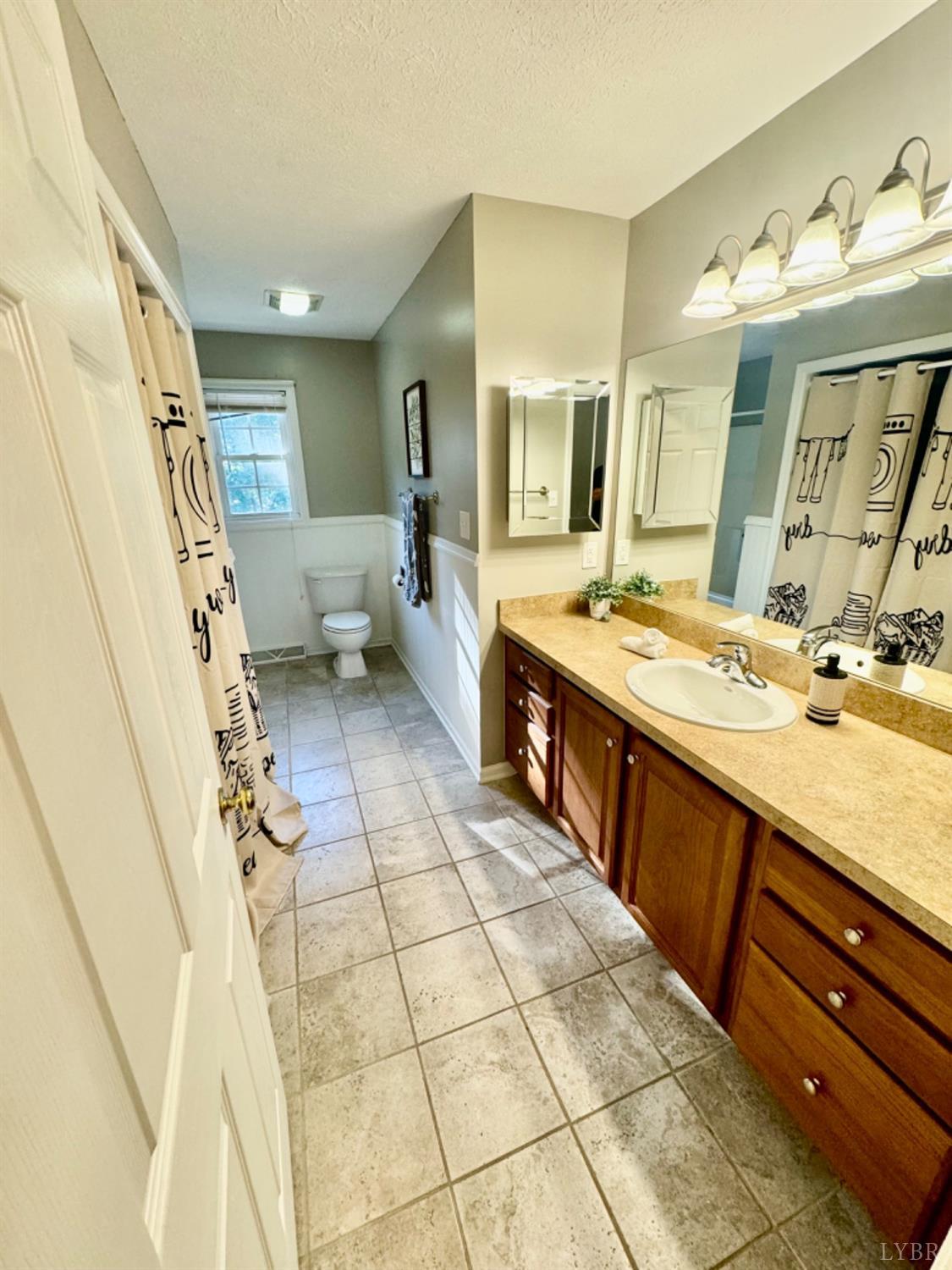 1378 Greenhouse Road