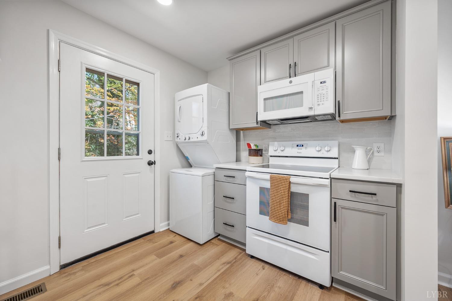 50 W Princeton Circle