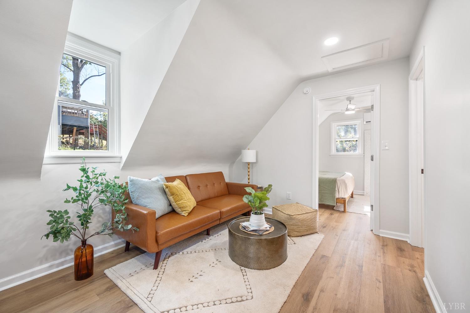 50 W Princeton Circle
